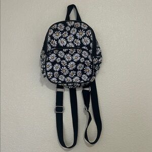 Mini Daisy Backpack